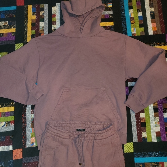 Talentless Hoodie and Sweatpants Bundle - Picture 14 of 16